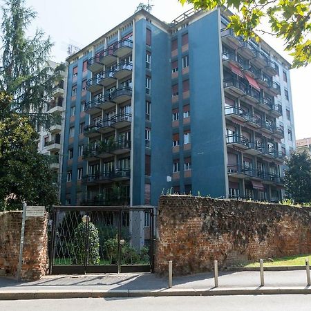Apartment Bocconi 1 Милано Екстериор снимка